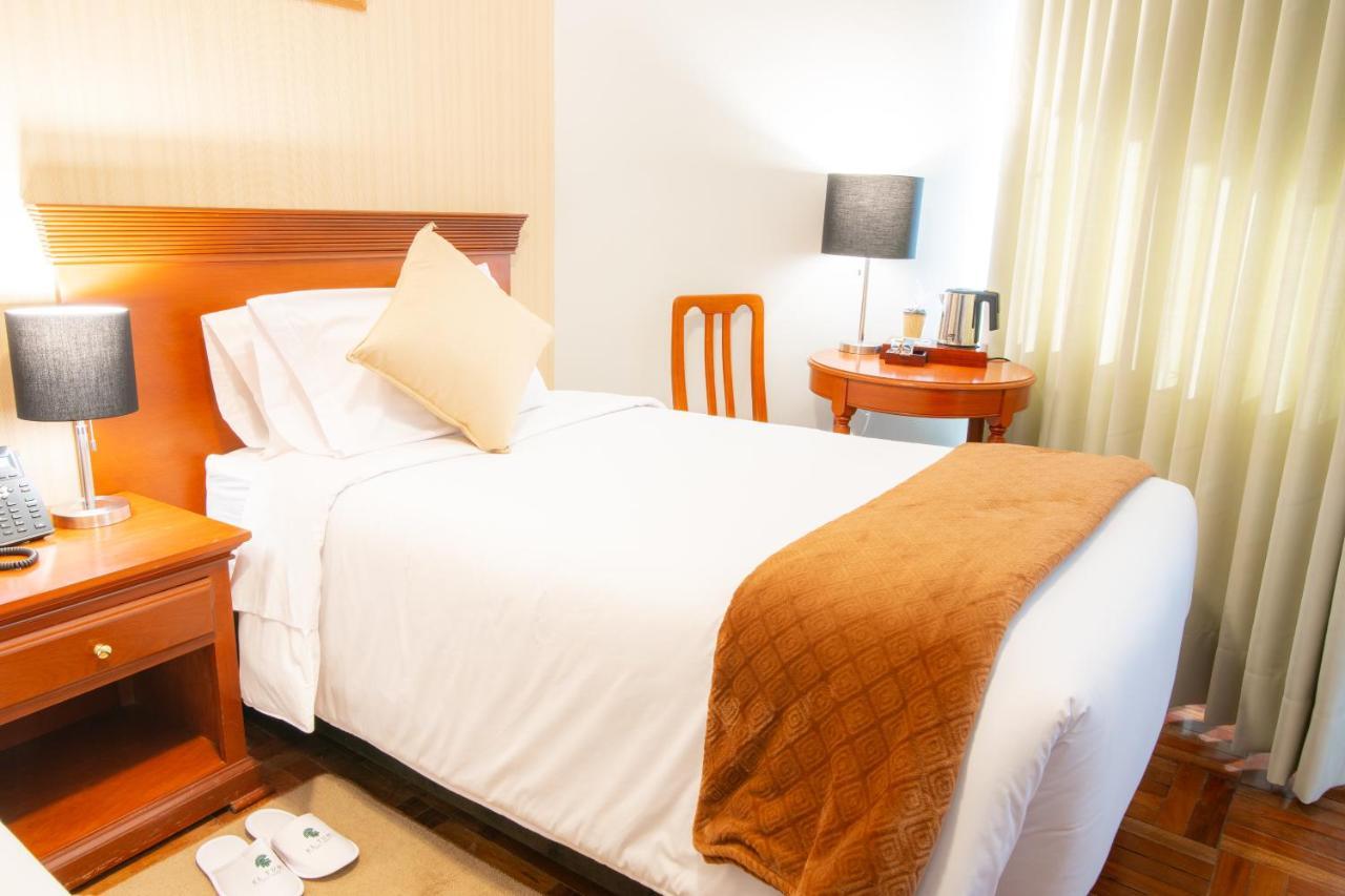 El Tumi Hotel Уарас Екстериор снимка